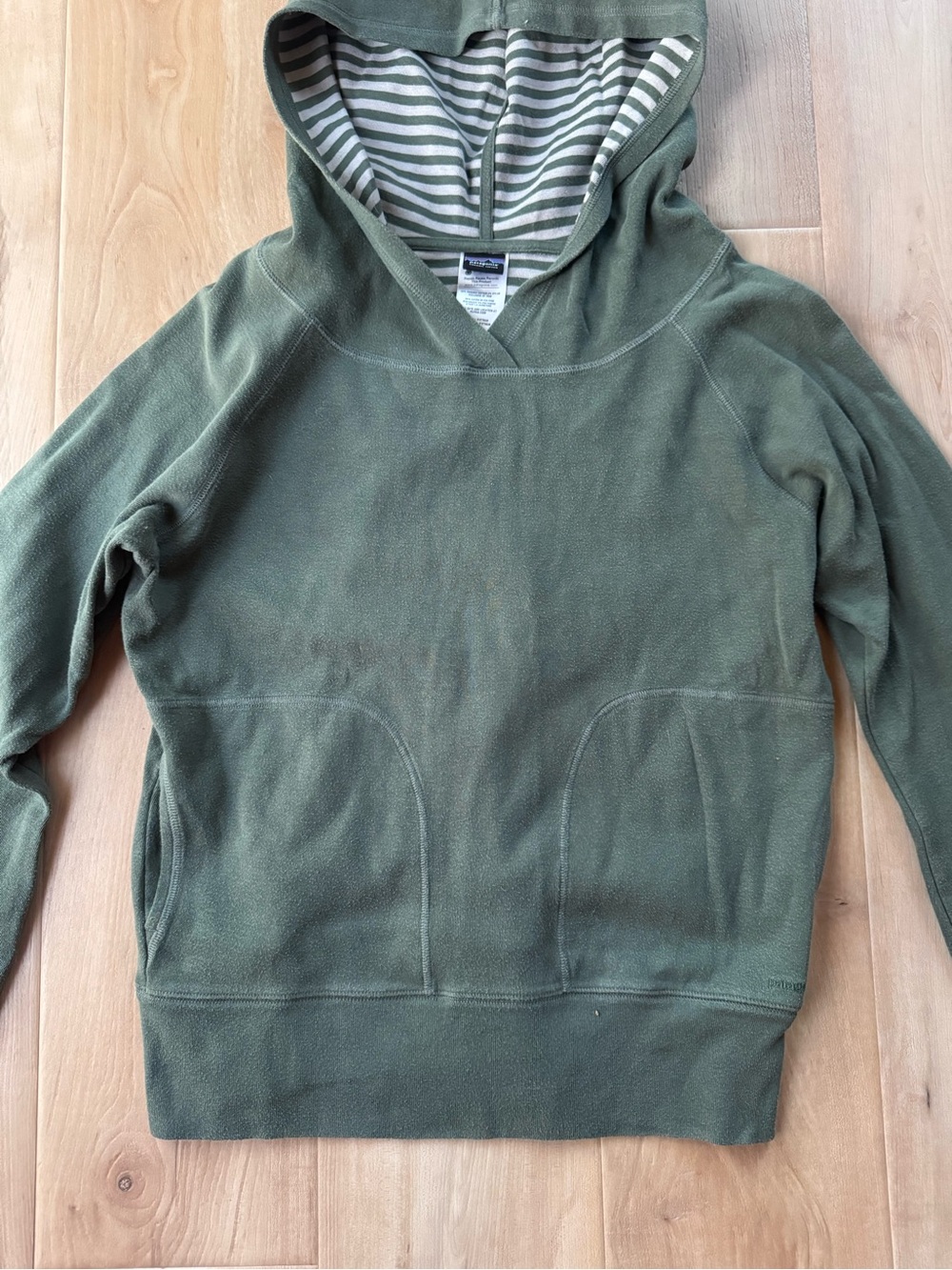 Patagonia Elysian Hoody Size Large - Picture 3 of 6